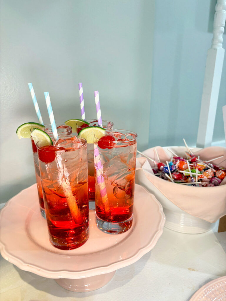 Discover dirty soda bar catering and how it creates a fun, interactive drink experience for weddings and events. Fully customizable, nostalgic, and guest-approved.